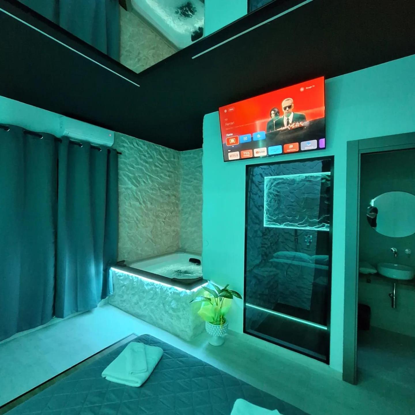 Dark & Light Rooms & Luxury Suites Katania Zewnętrze zdjęcie